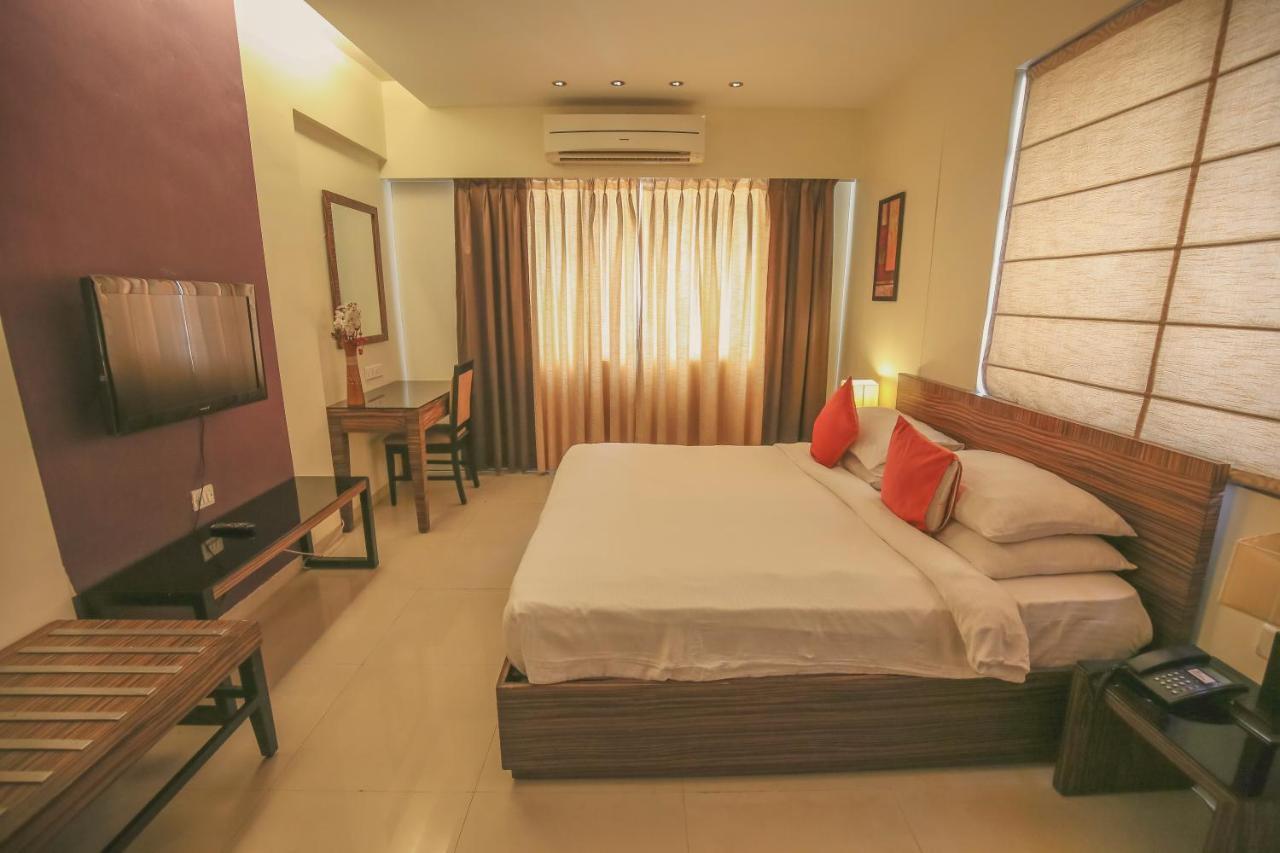Hotel The Gold Haven Pune Exterior foto